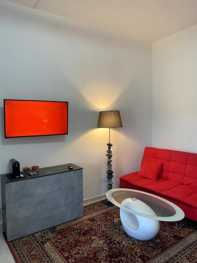 Mini Red Hub - Design Apartment Sant'Agapito 外观 照片
